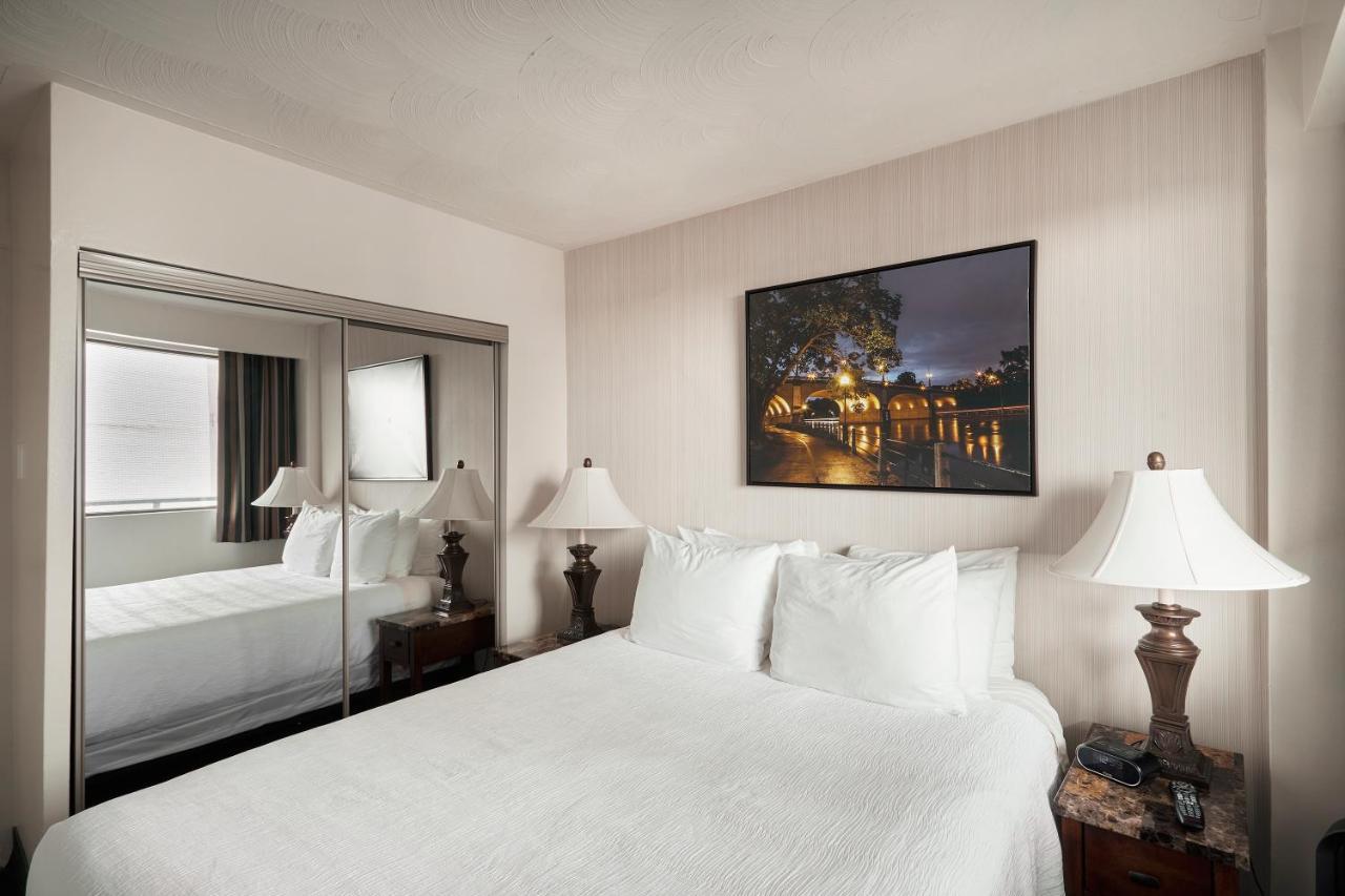 One-Bedroom Suite, 1 Queen Bed